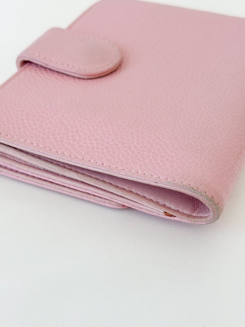 Chanel Caviar Wallet Pink - Picture 7 of 15